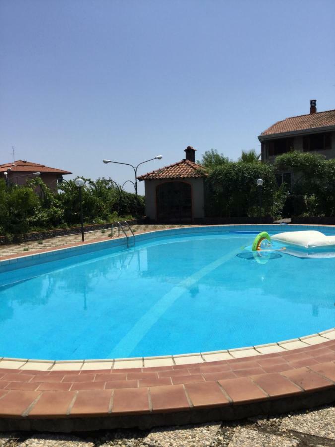 Villa Con Piscina Mascalucia Exterior photo